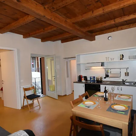Casa Marcella Primo *